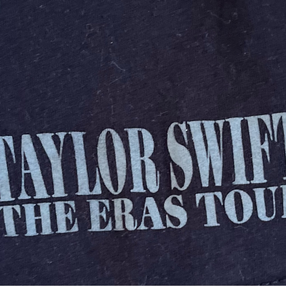 Taylor Swift Shirt Women Medium Black Eras Tour Concert Graphic Album Collage - Picture 4 of 7